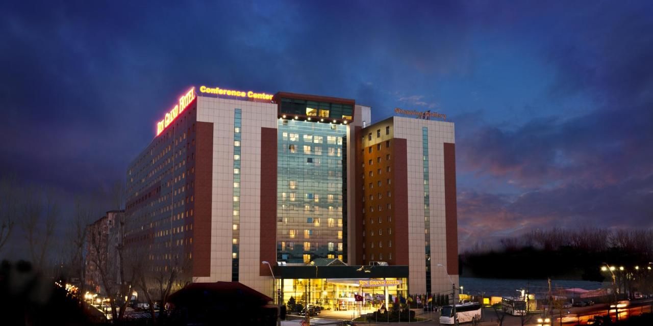 Отель RIN Grand Hotel Бухарест-43