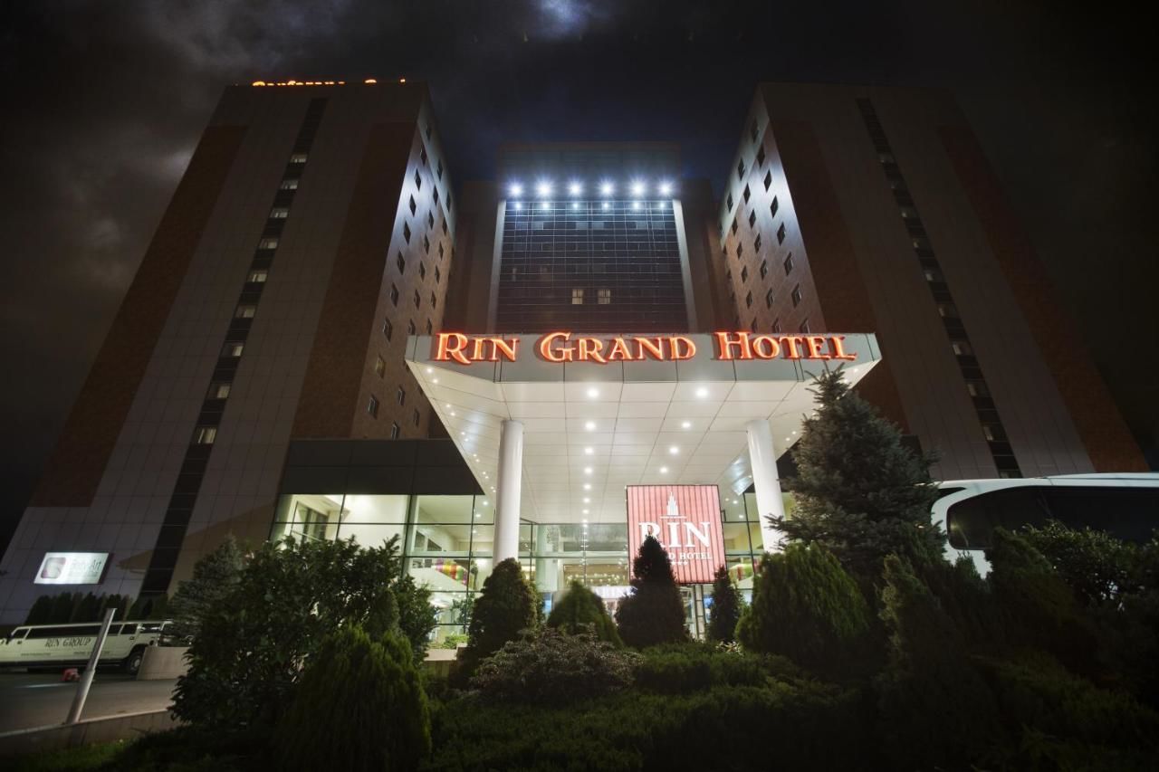 Отель RIN Grand Hotel Бухарест